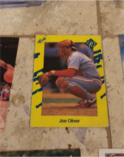 1990 Classic Yellow #T98 Joe Oliver — front