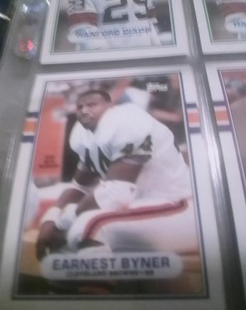 1989 Topps #147 Earnest Byner — front
