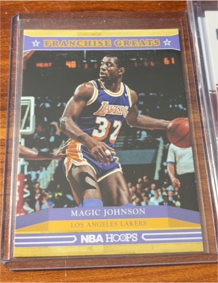 2012-13 Panini NBA Hoops Franchise Greats #1 Magic Johnson — front
