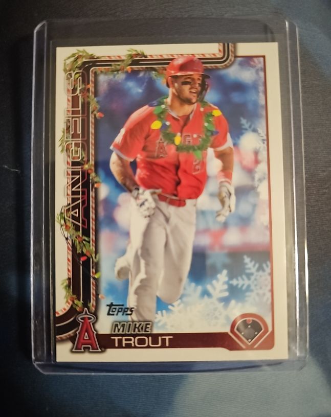 2025 Topps Holiday #H50 Mike Trout — front