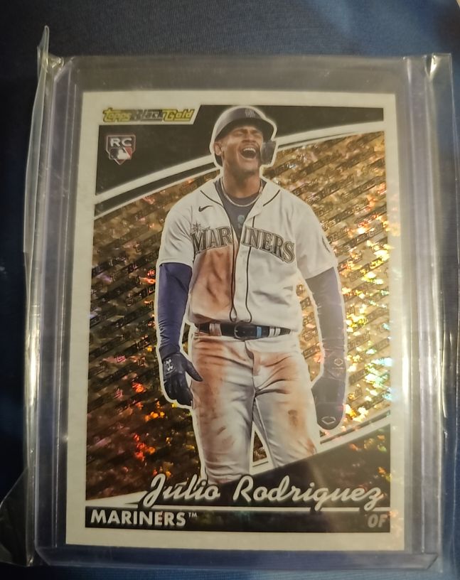 2022 Topps Update Black Gold #BG-12 Julio Rodriguez — front