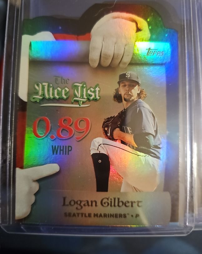 2025 Topps Holiday #MNL-17 Logan Gilbert — front