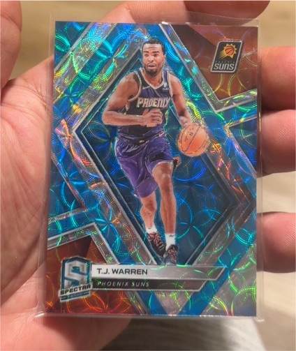 2018-19 Panini Spectra #9 T.J. Warren — front