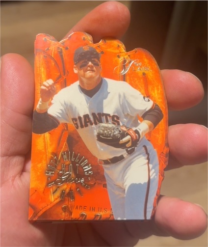1994 Flair #10 Matt Williams Hot Glove Die-Cut — front