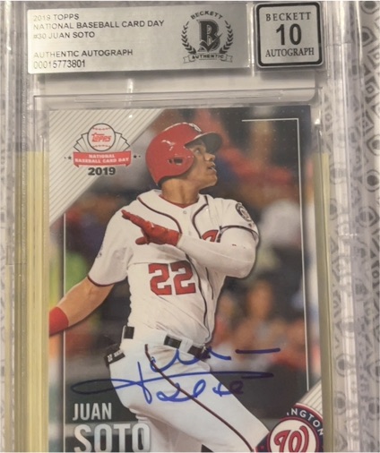 2019 Topps #30 Juan Soto — front