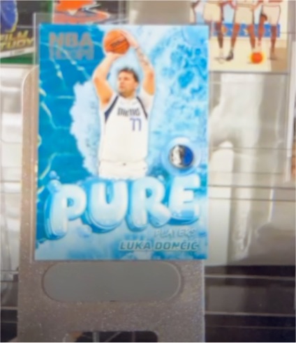 2024-25 Panini NBA Hoops Pure Players #10 Luka Doncic — front