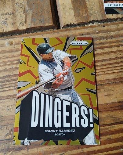 2025 Panini Prizm Dingers! #4 Manny Ramirez — front