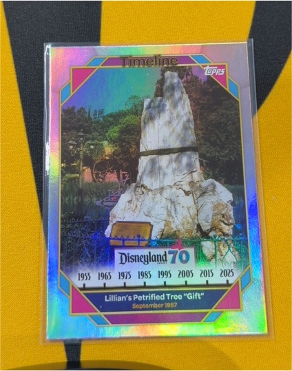 2025 Topps Disneyland 70th #86 Lillian's Petrified Tree "Gift" — front