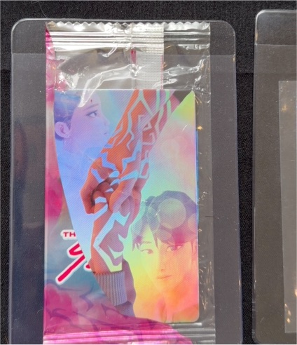 2024 McDonald's KPOP Demon Hunters Rumi and Jinu Hands Holo Card — front