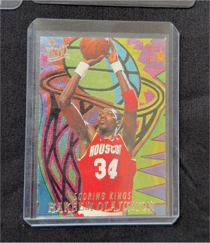 1994-95 Fleer Ultra #4 Hakeem Olajuwon Scoring Kings — front