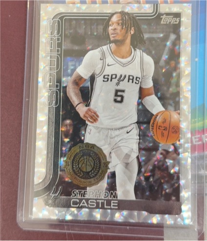 2025-26 Topps #197 Stephon Castle — front