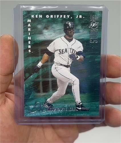 1996 Leaf Studio Masterstrokes #7 Ken Griffey Jr. — front