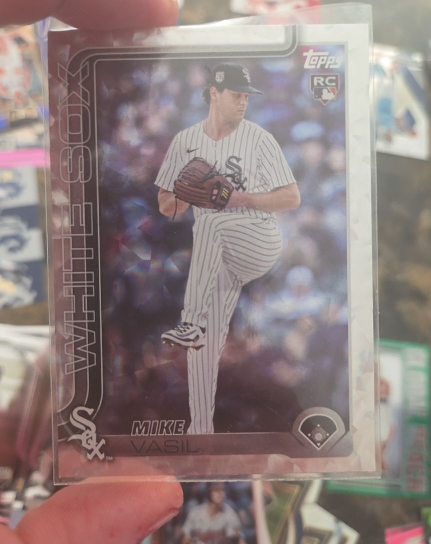 2025 Topps Update #US219 Mike Vasil — front