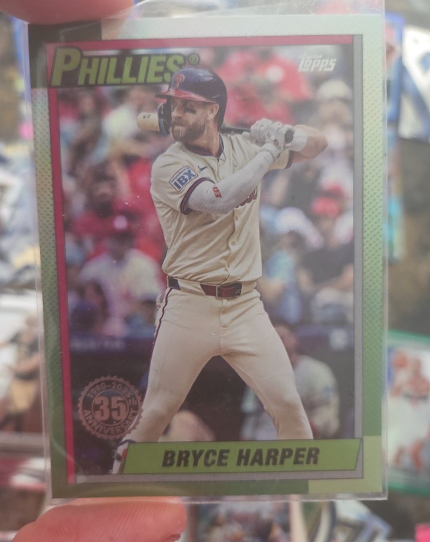 2025 Topps Update #U90-15 Bryce Harper — front