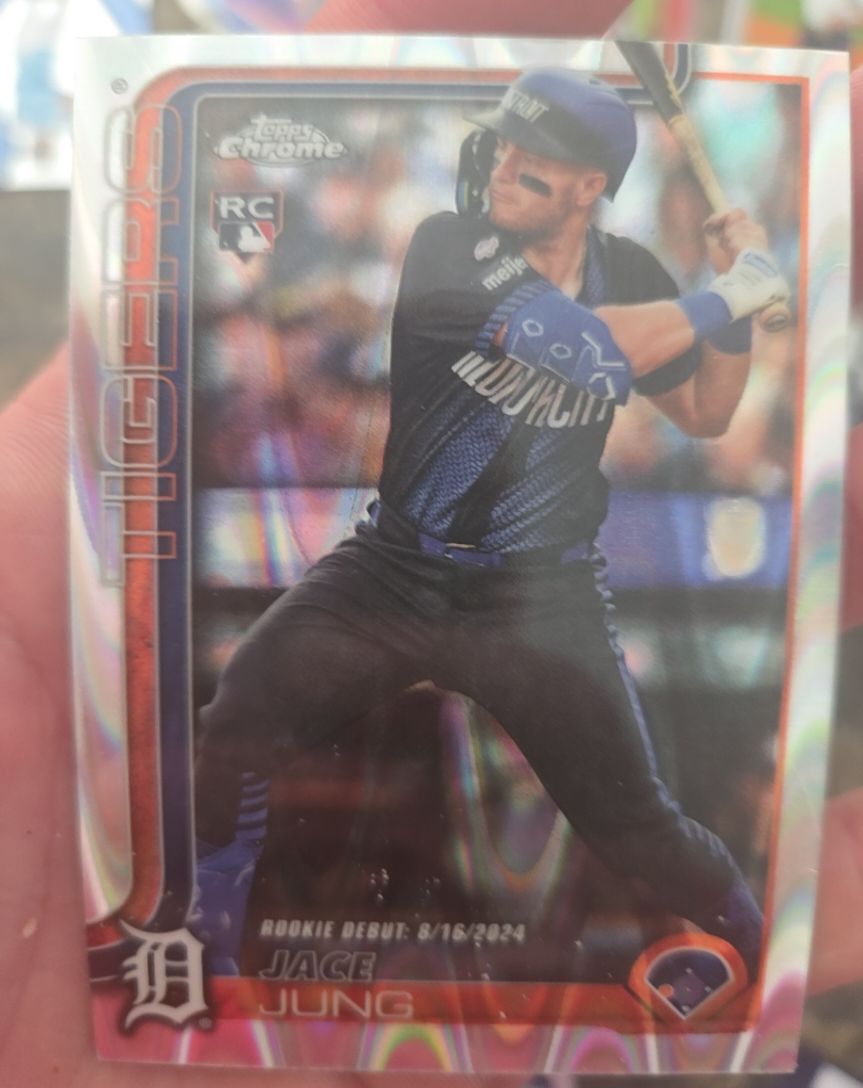 2025 Topps Chrome #225 Jace Jung — front