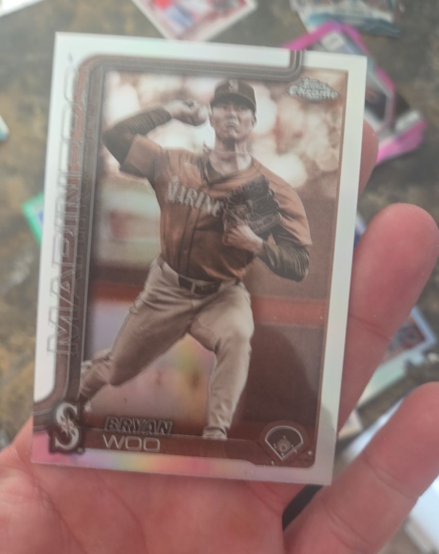 2025 Topps Chrome Update #USC16 Bryan Woo Sepia Refractor — front