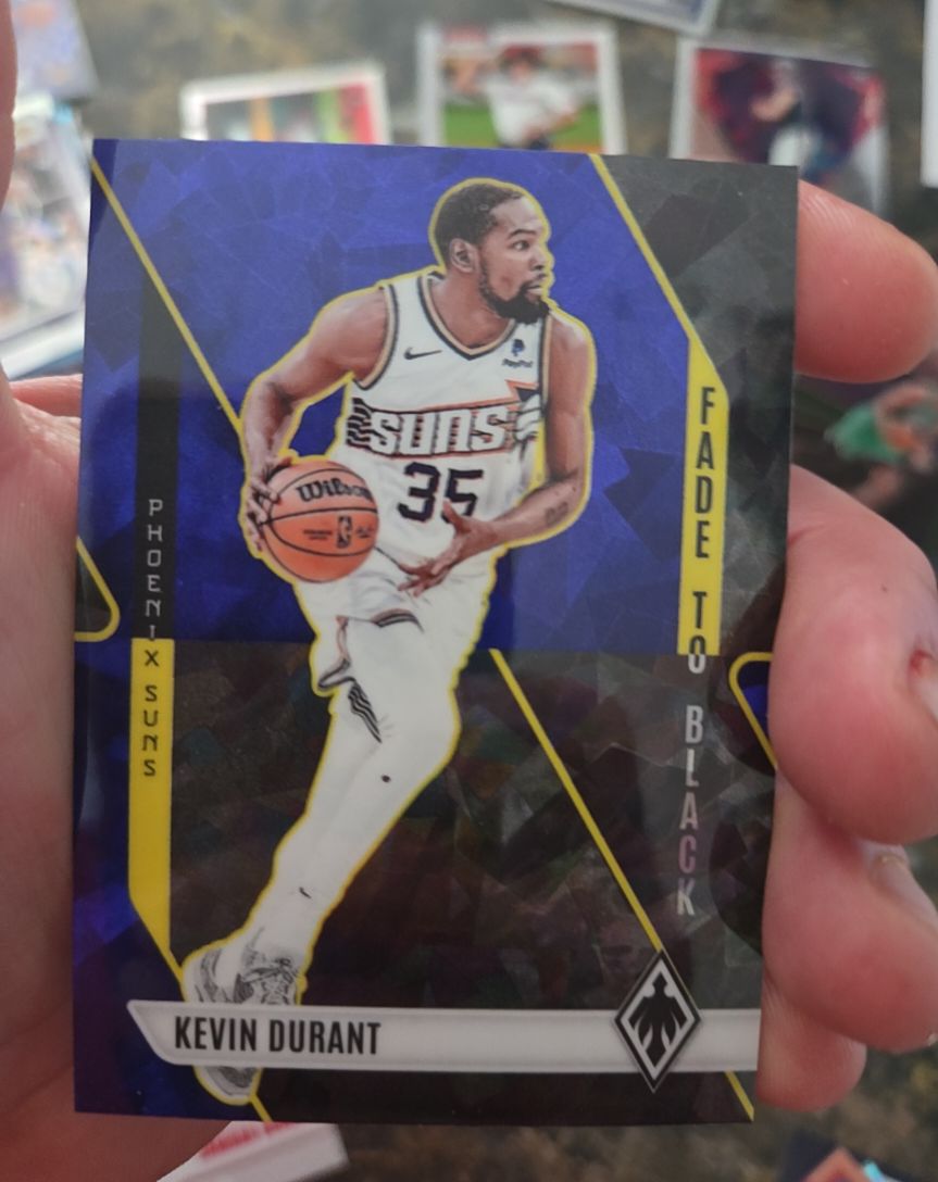 2023-24 Panini Phoenix #13 Kevin Durant Fade To Black — front