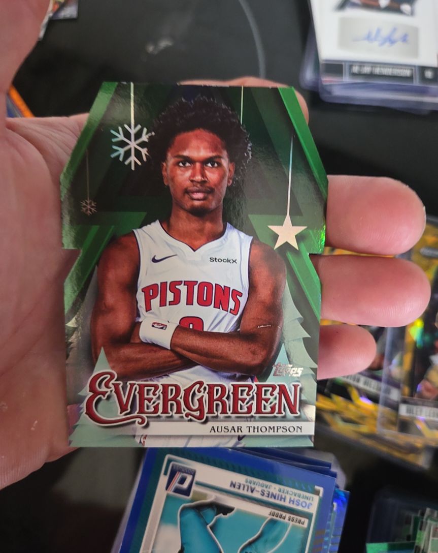 2025-26 Topps Holiday Evergreen #EV-ATO Ausar Thompson — front