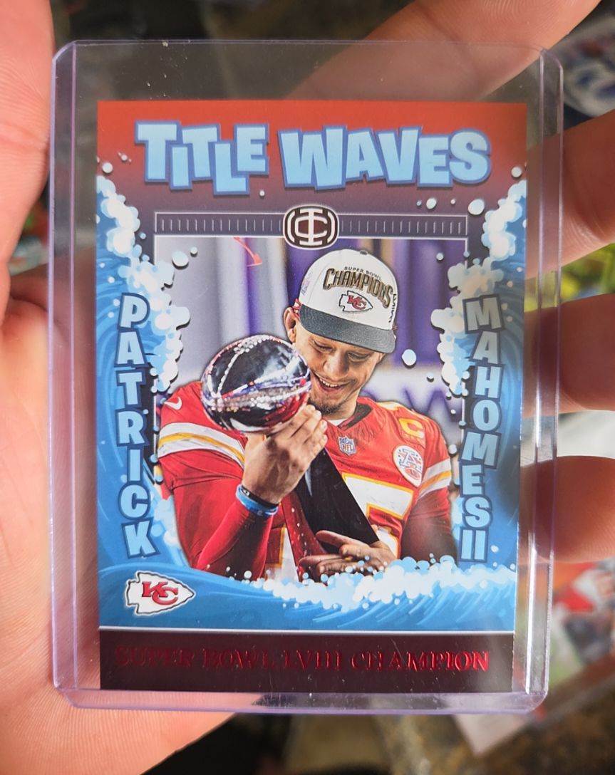2025 Panini Icon Collection Title Waves #TW-6 Patrick Mahomes II — front