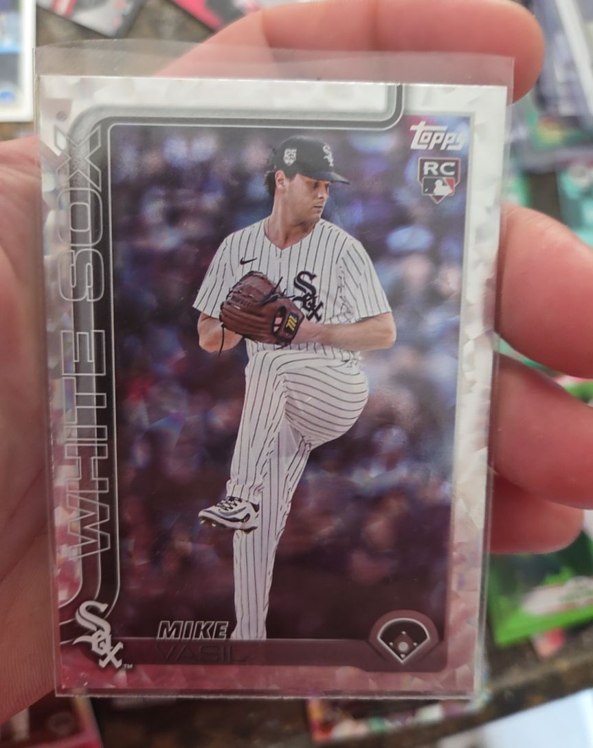 2025 Topps Update #US219 Mike Vasil — front