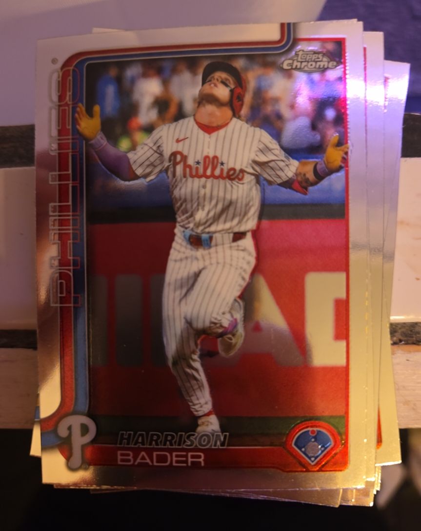 2025 Topps Chrome Update #USC32 Harrison Bader — front