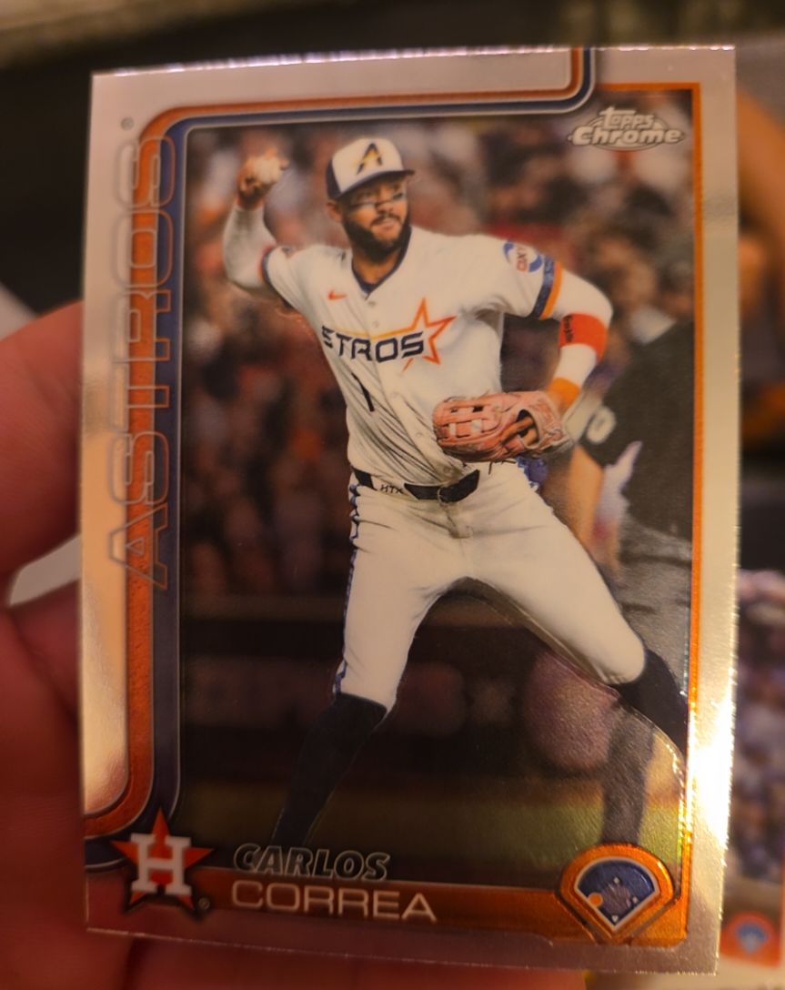 2025 Topps Chrome Update Series #USC164 Carlos Correa — front