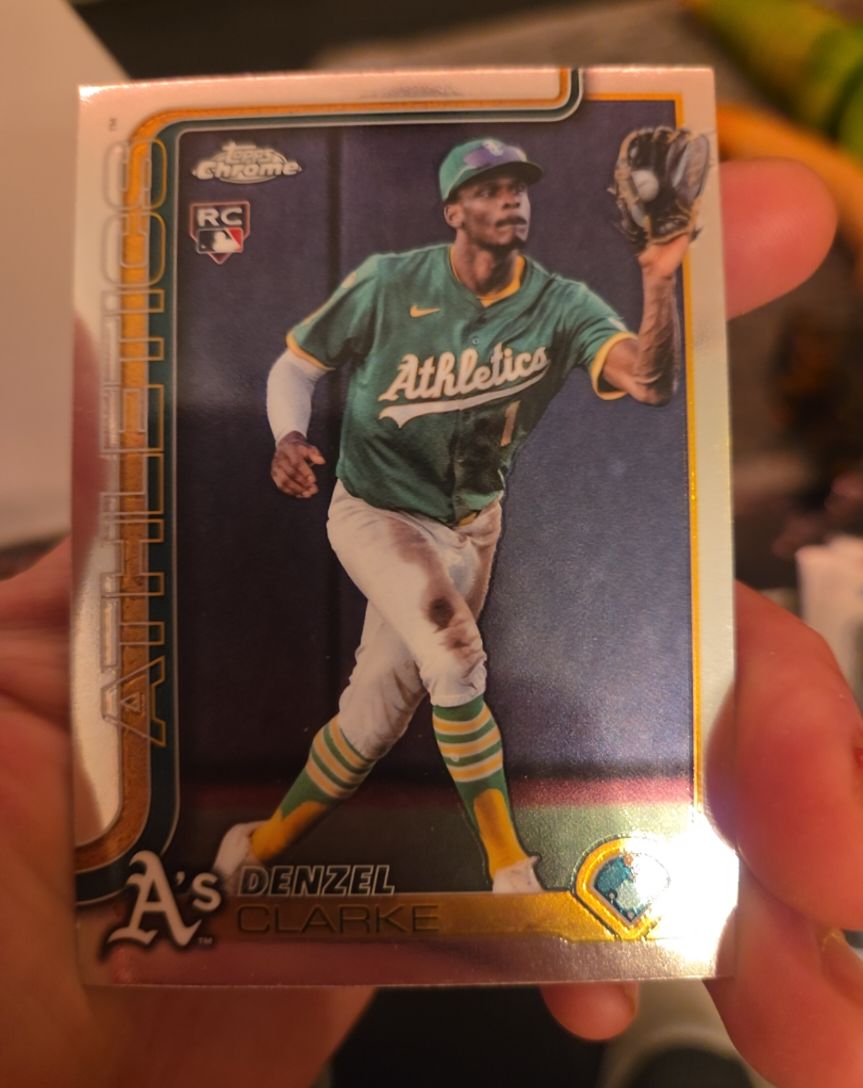 2025 Topps Chrome Update #USC15 Denzel Clarke — front