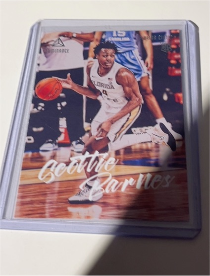 2021 Panini Chronicles Draft Picks Luminance #82 Scottie Barnes Rookie Card — front