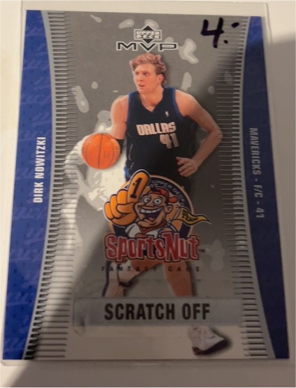 2003-04 Upper Deck MVP SportsNut #SN15 Dirk Nowitzki — front