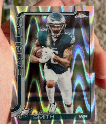 2025 Topps Chrome #244 DeVonta Smith — front