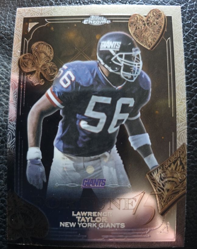 2025 Topps Chrome Fortune 15 #F15-32 Lawrence Taylor — front