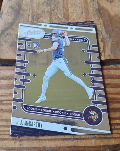 2024 Panini Absolute #110 J.J. McCarthy — front