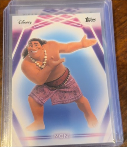 2026 Topps Disney Neon #22 Moni — front