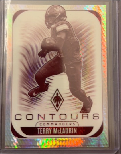 2025 Panini Phoenix Contours #32 Terry McLaurin — front