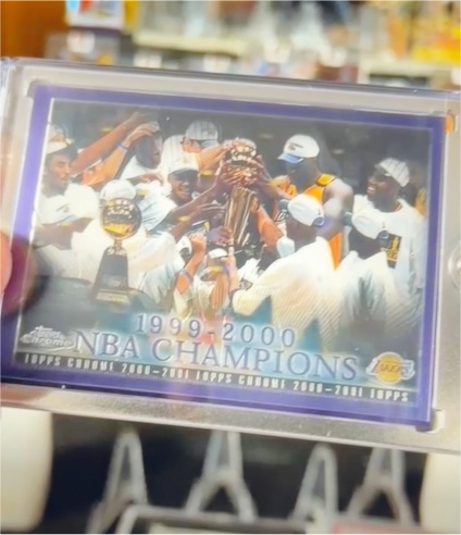 2000-01 Topps Chrome #85 Kobe Bryant Los Angeles Lakers 1999-2000 NBA Champions — front