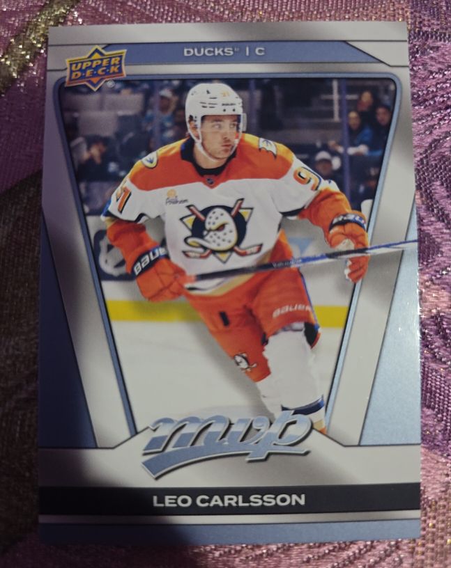 2025-26 Upper Deck MVP #195 Leo Carlsson — front