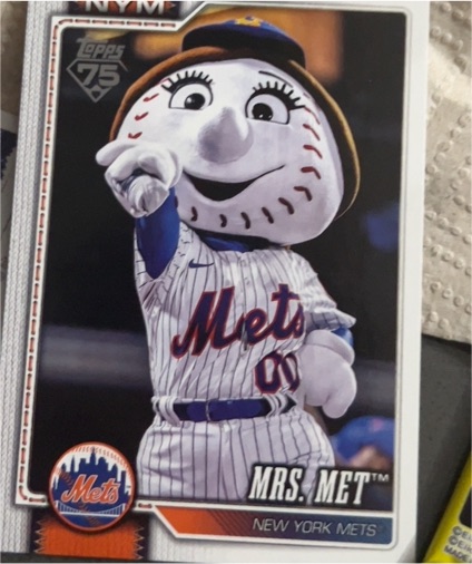 2026 Topps Series 1 #M-14 Mrs. Met — front