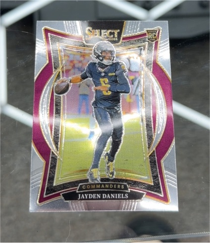 2024 Panini Select Concourse #26 Jayden Daniels — front