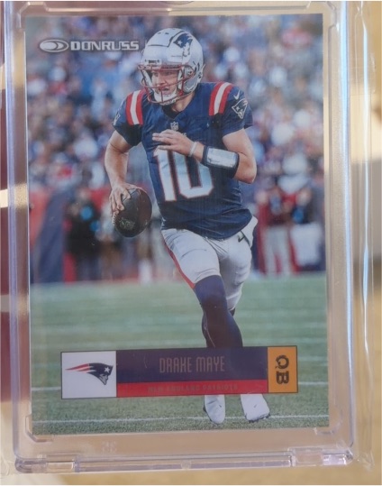 2025 Panini Donruss Retro 2005 #R05-DKM Drake Maye — front