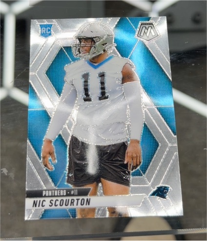 2025 Panini Mosaic #11 Nic Scourton — front