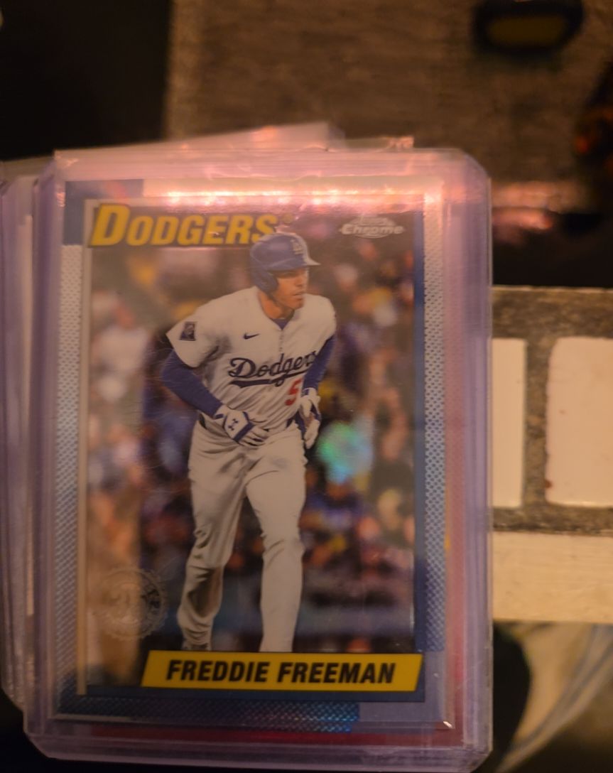 2025 Topps Chrome Update #90CU-6 Freddie Freeman Dodgers 35th Anniversary — front