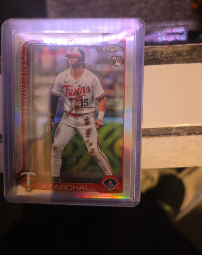 2025 Topps Chrome Update #USC106 Luke Keaschall — front