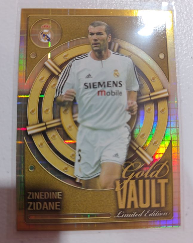 2025 Topps Real Madrid #GV-5 Zinedine Zidane Gold Vault — front