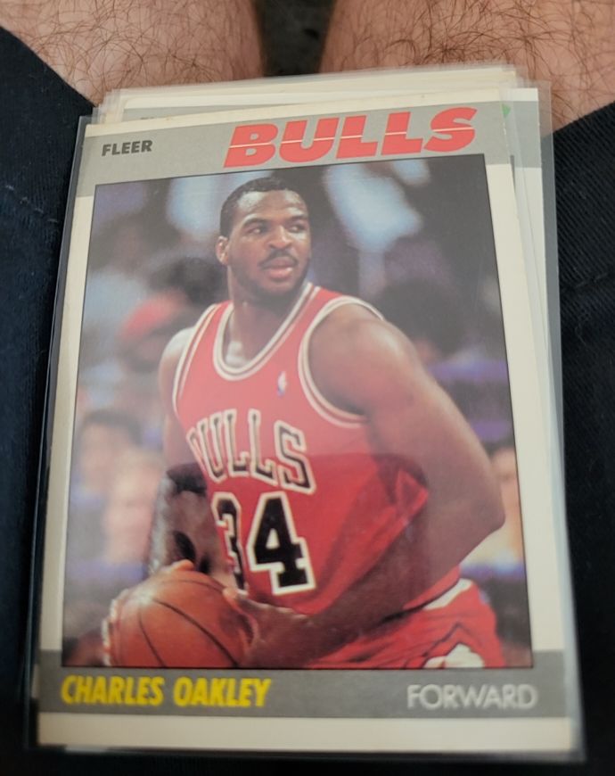 1987-88 Fleer #79 Charles Oakley — front