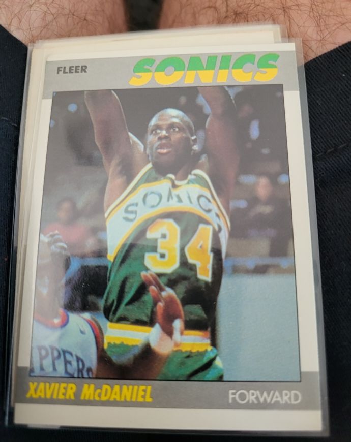 1987 Fleer #73 Xavier McDaniel — front