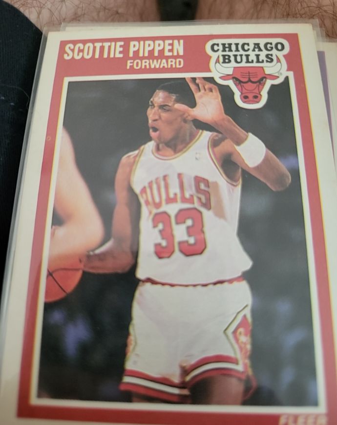 1989 Fleer #23 Scottie Pippen — front