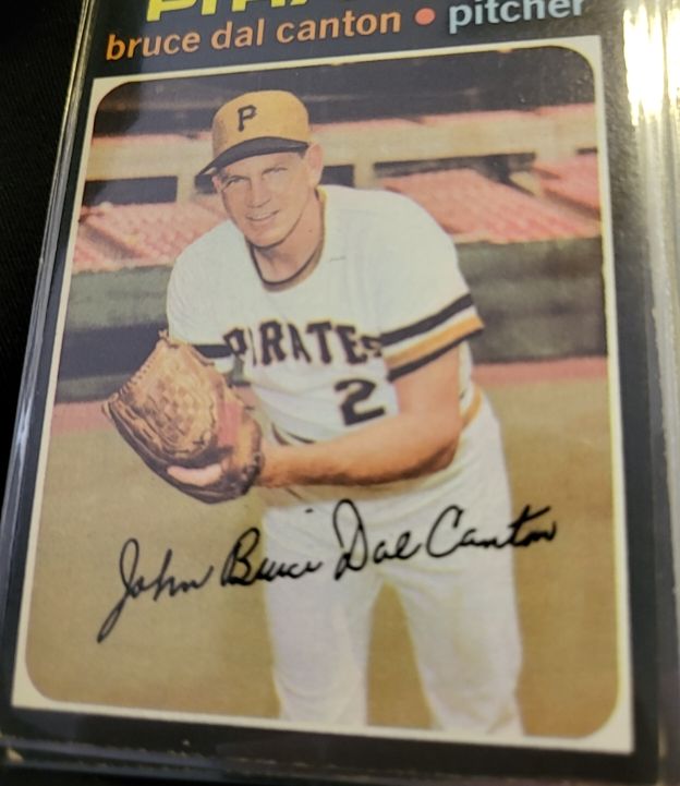 1971 Topps #168 Bruce Dal Canton — front