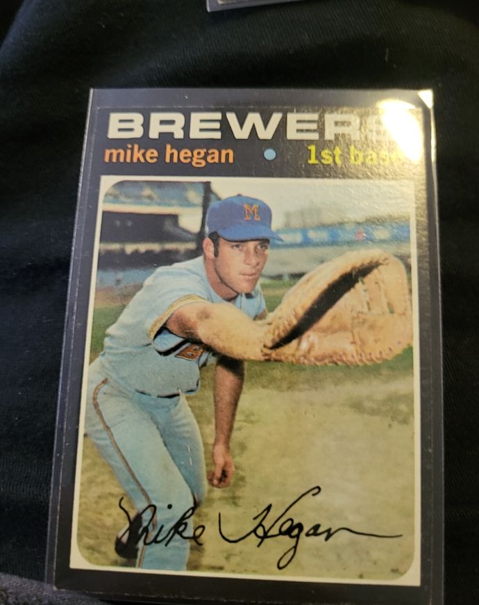 1971 Topps #415 Mike Hegan Milwaukee Brewers — front