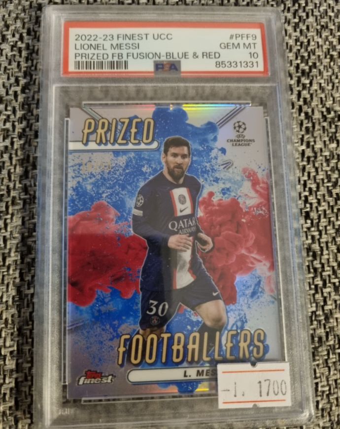 2022-23 Topps Finest UCC #PFF9 Lionel Messi Prized Footballers Fusion Blue & Red — front