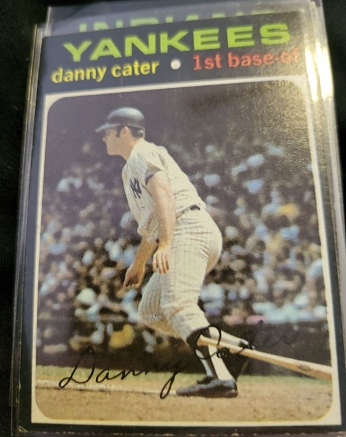 1971 Topps #358 Danny Cater New York Yankees — front